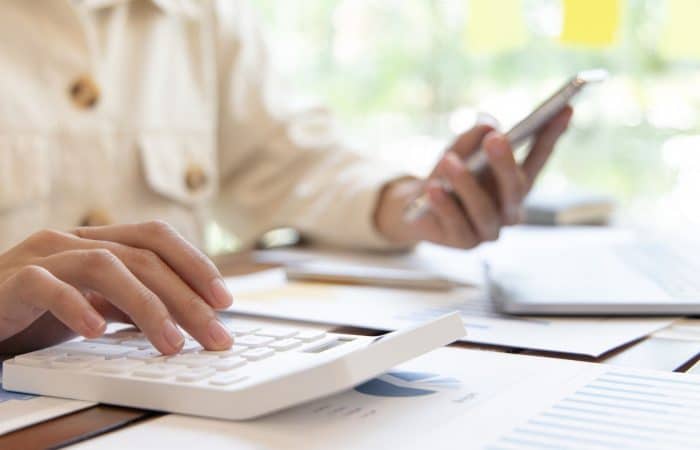 11Cómo hacer una factura correctamente