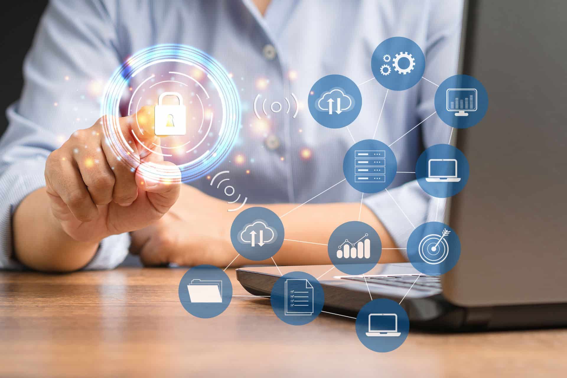 datos personales de los empleados en el entorno digital