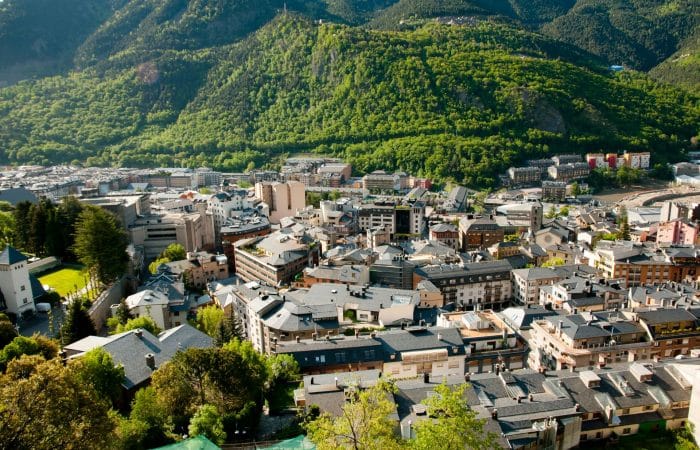 11requisitos para ser residente fiscal en Andorra