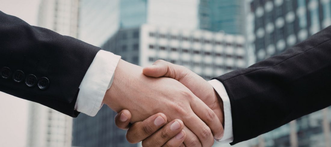 11socios no inscritos